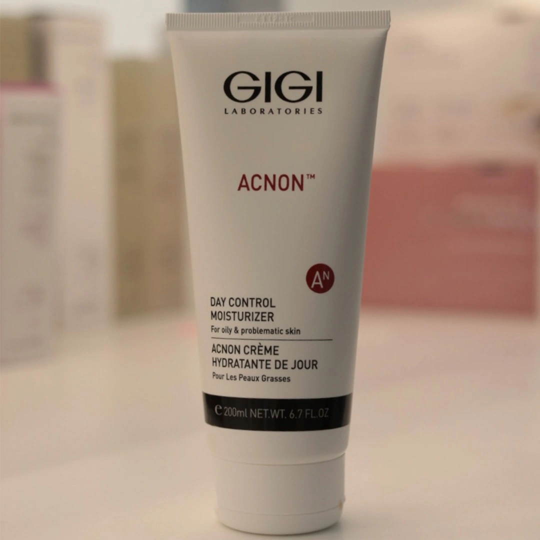 Gigi Acnon Day Control Moist Денний зволожуючий крем