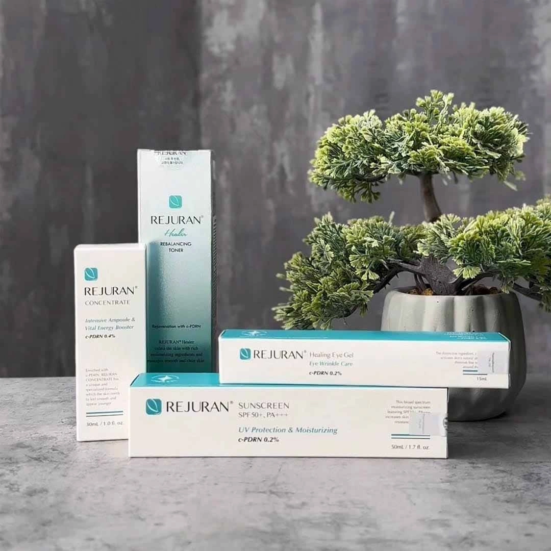 REJURAN Healer Rebalancing Toner
