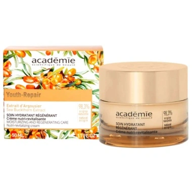 Moisturizing And Regenerating Care