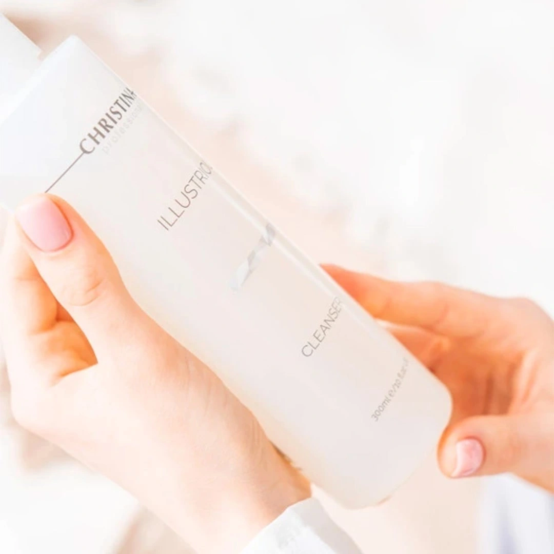 Christina Illustrious Cleanser