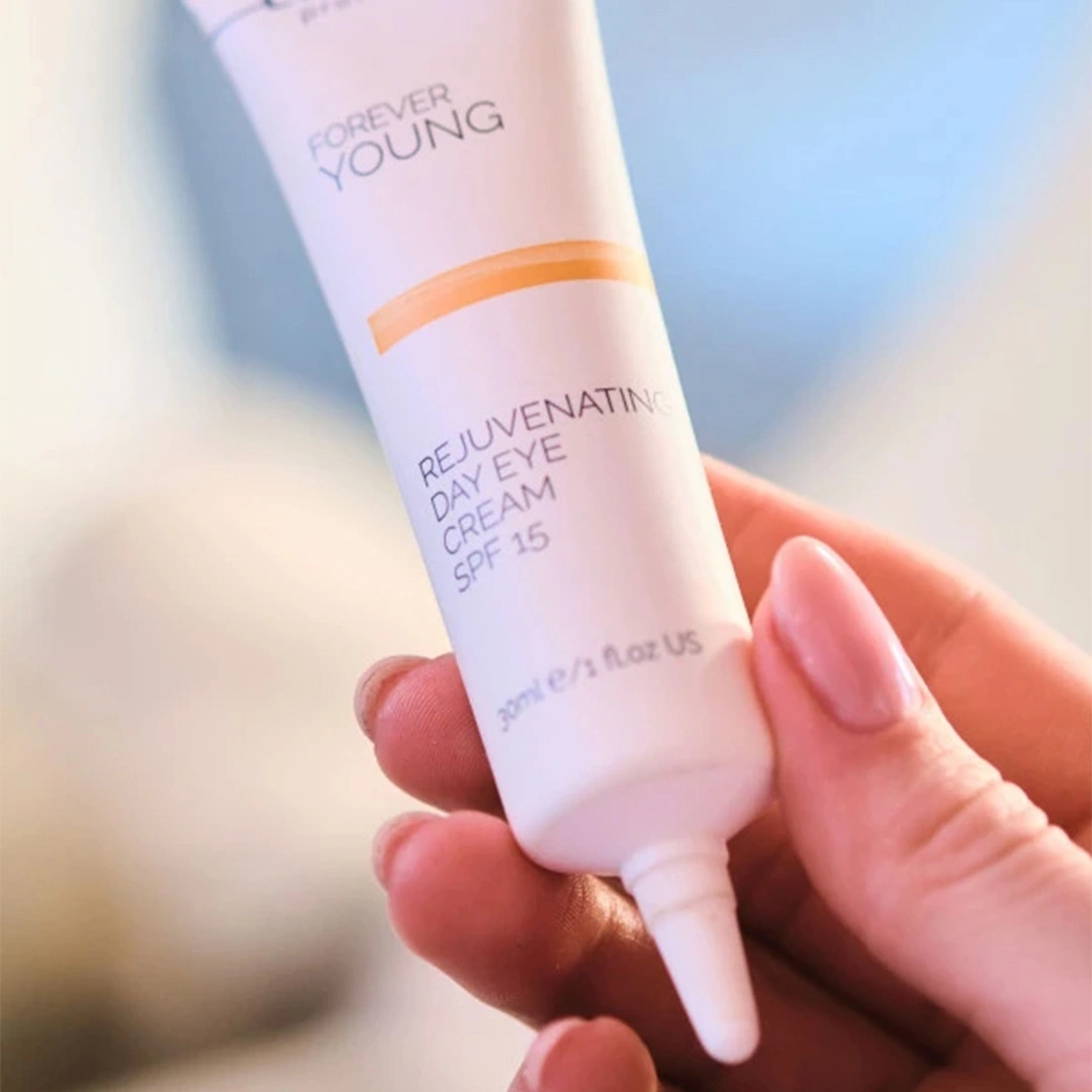 Christina Forever Young Rejuvenating Day Eye Cream SPF 15