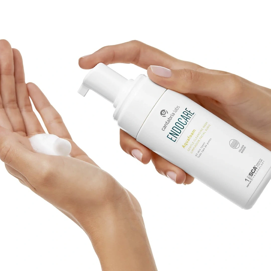 Cantabria Labs Endocare Aquafoam gentle cleansing wash