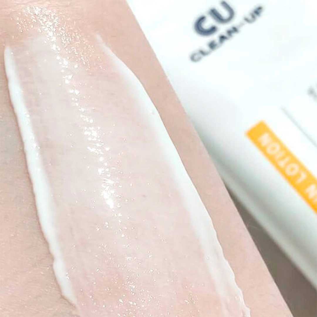 Clean-Up Blemish Sun Lotion SPF 50+ PA++++