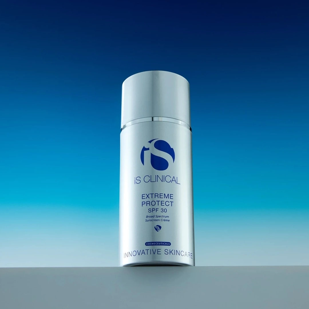 iS Clinical Extreme Protect SPF 30