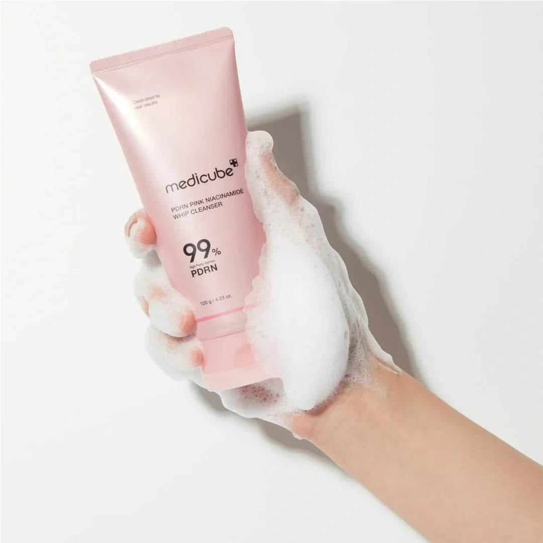 Medicube PDRN Pink Niacinamide Whip Cleanser