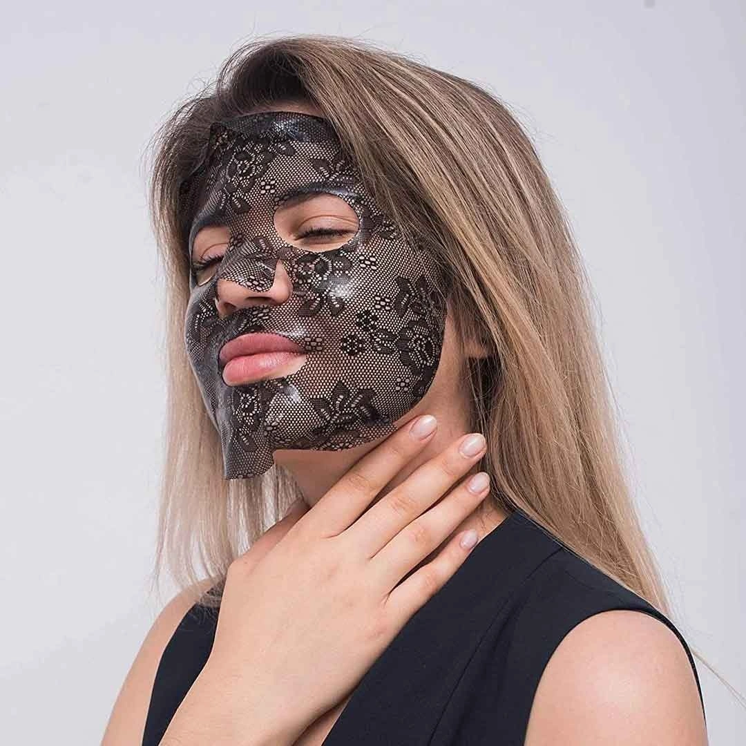 Autography WOW Luxury Mask
